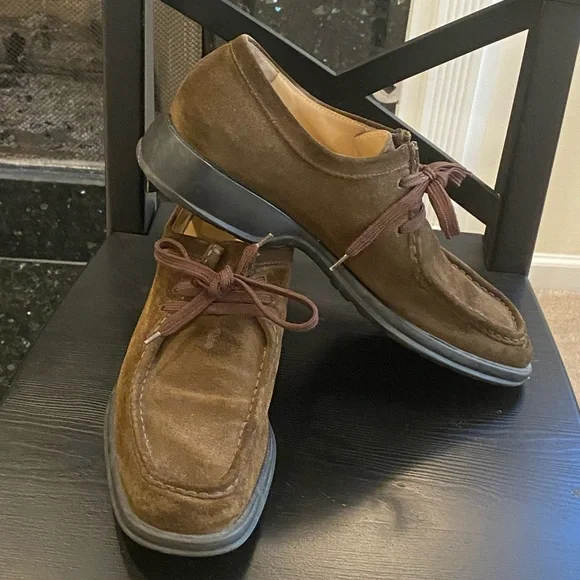 Salvatore Ferragamo | Shoes | Brown Suede Casual Lace Up  display picture 1